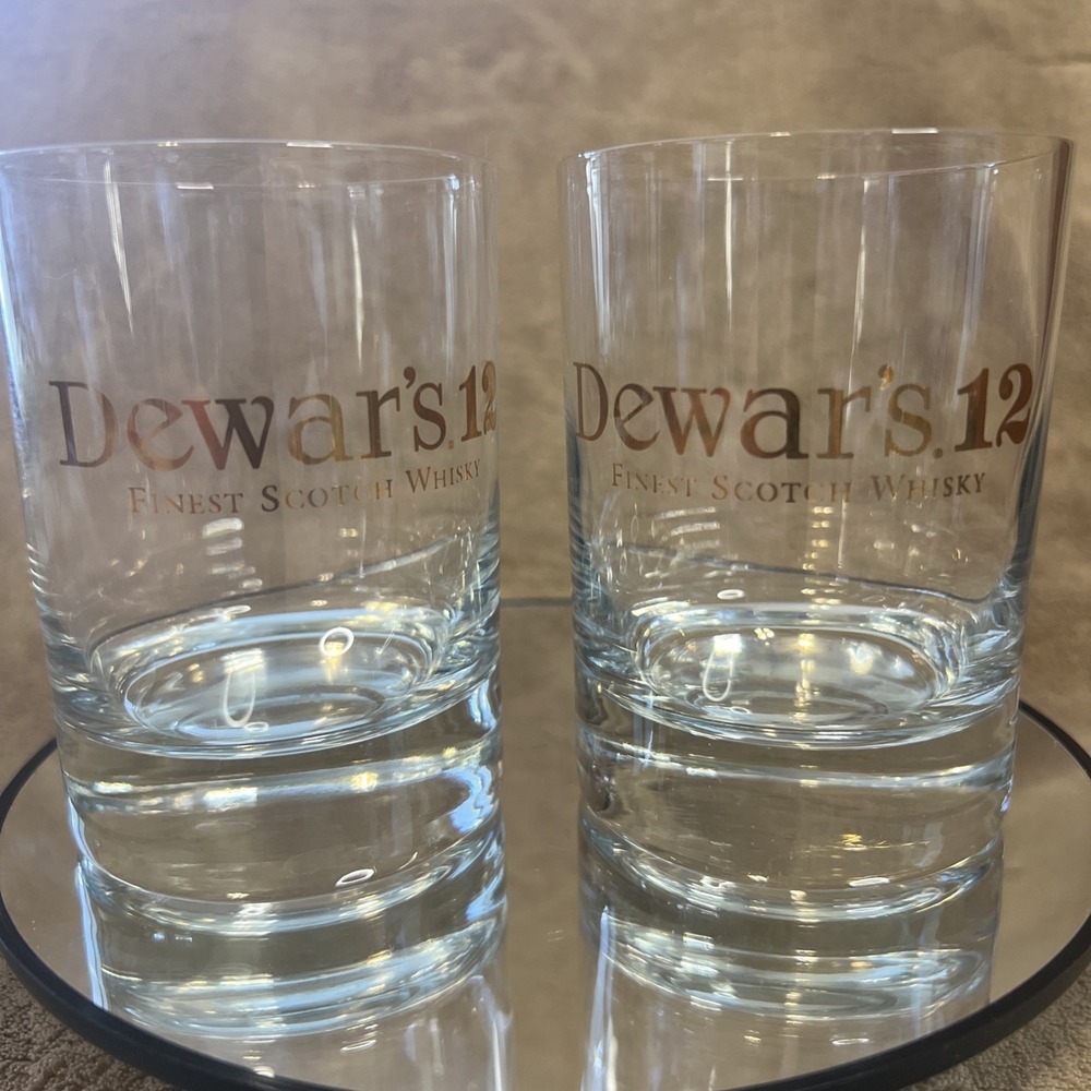 Set of 2 Dewar's 12 Finest Scotch Whisky Glasses‎